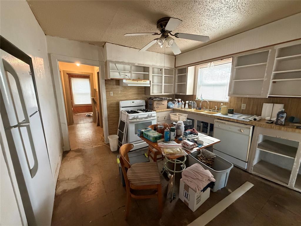 1207 Park Drive Property Photo 8