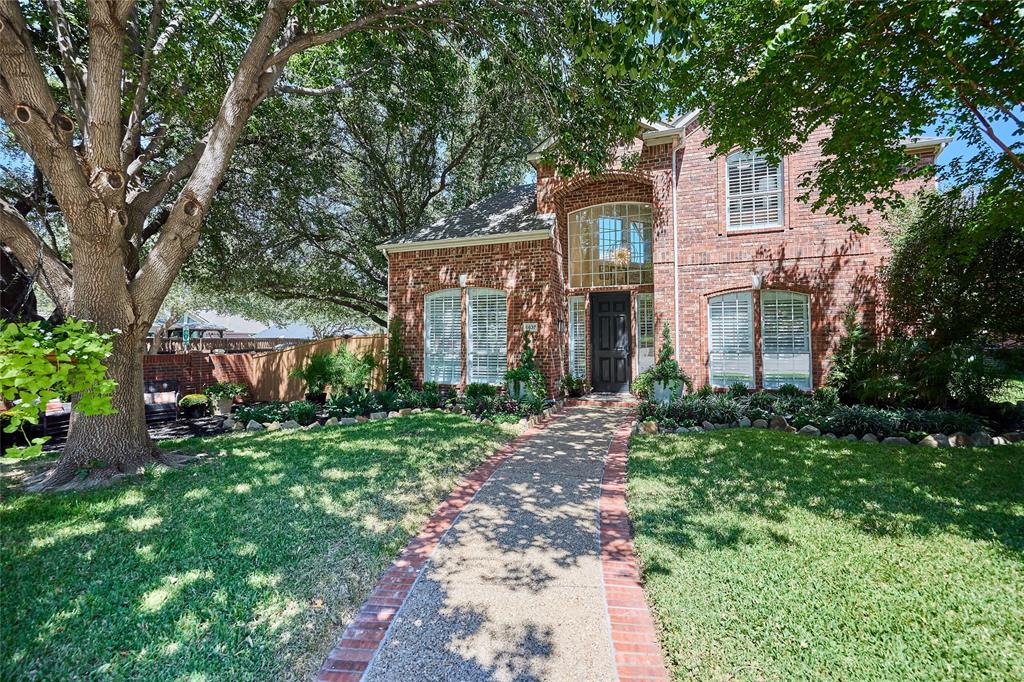 6637 Oakmont Court Property Photo 1