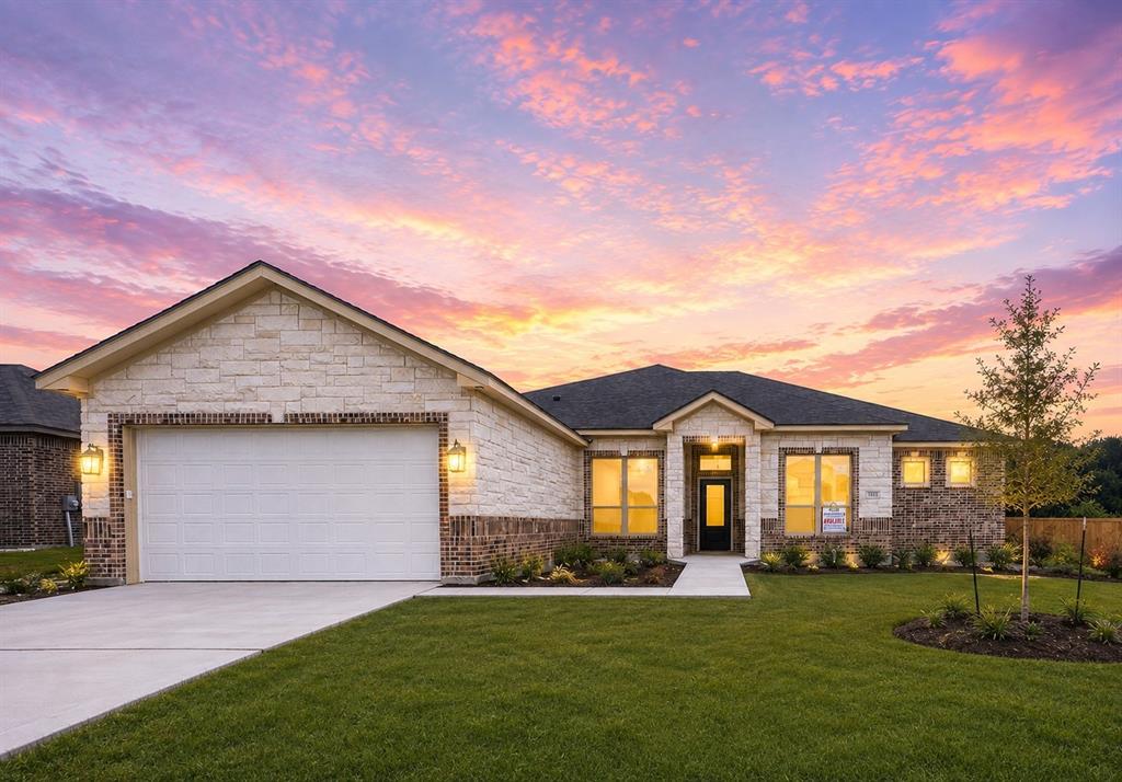 131 Lasso Loop Property Photo 1