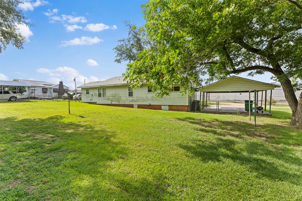 117 Moore Drive Property Photo 8