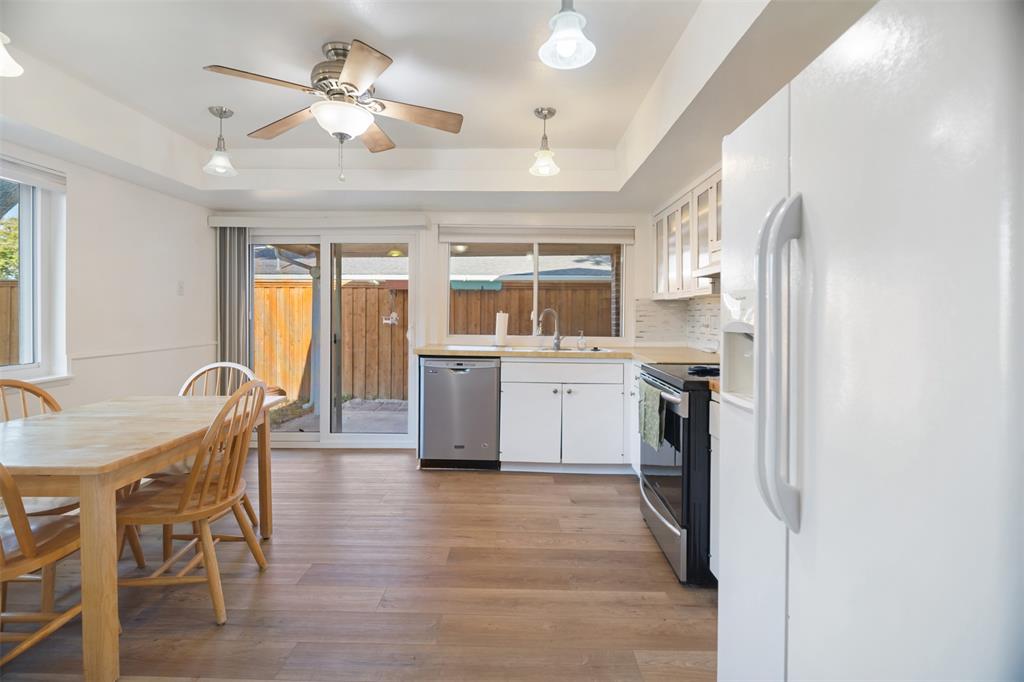 2209 Overglen Drive Property Photo 14