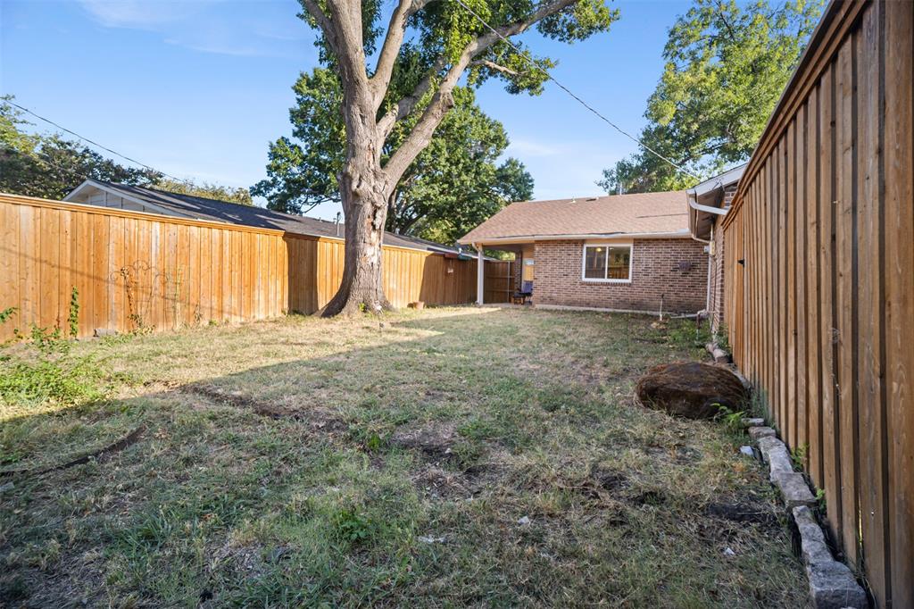 2209 Overglen Drive Property Photo 28