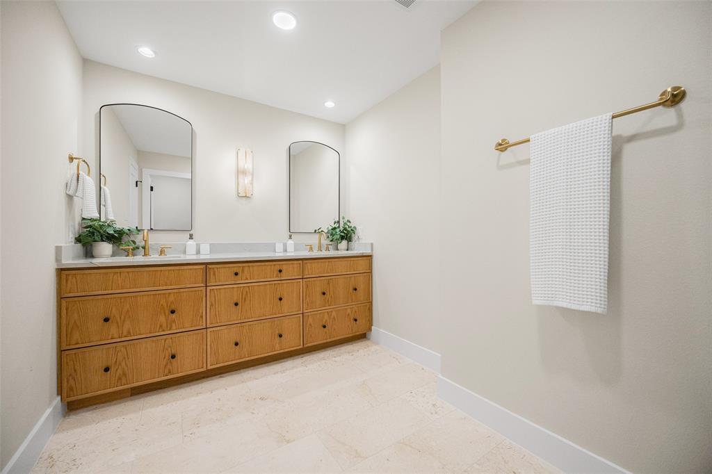 3777 Duchess Trail Property Photo 19