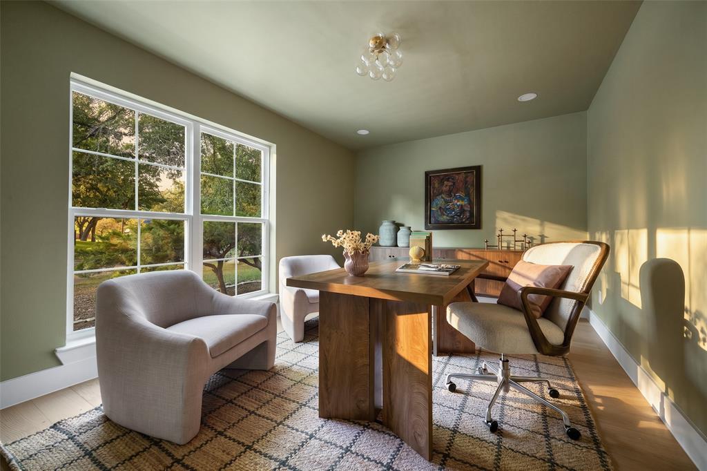 401 Northview Drive Property Photo 12