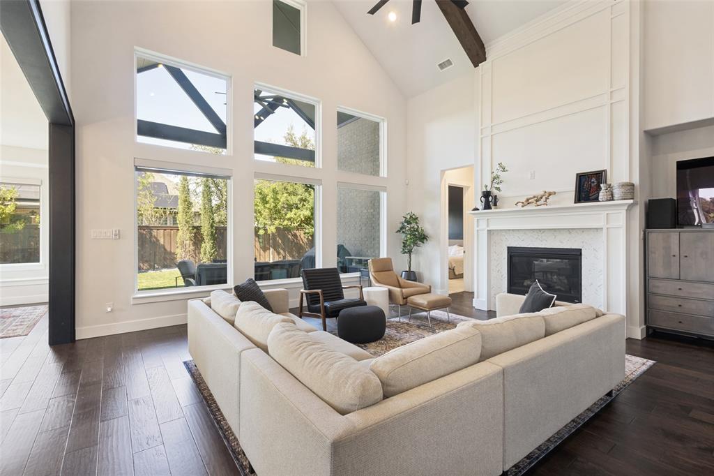 15018 Crape Myrtle Road Property Photo 5