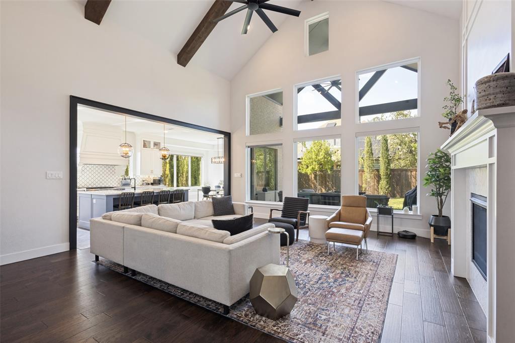 15018 Crape Myrtle Road Property Photo 6
