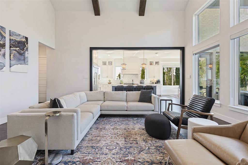 15018 Crape Myrtle Road Property Photo 7