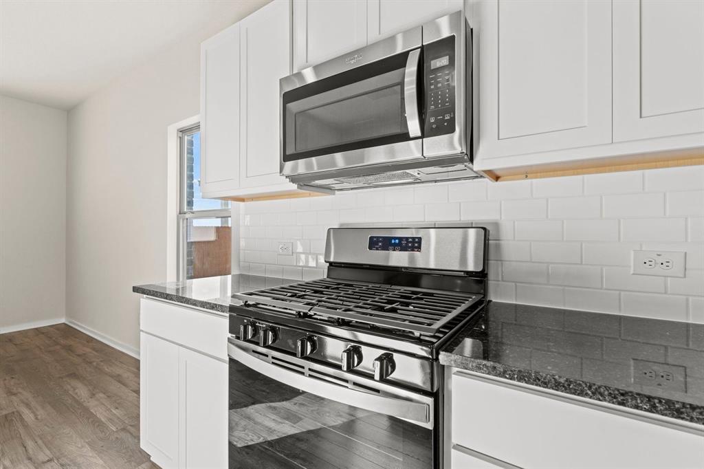 3047 Mary Grace Property Photo 6