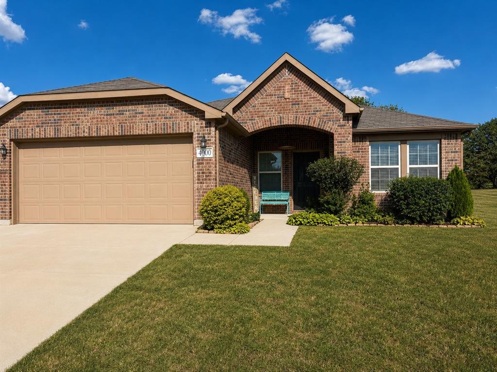 4900 Lemon Grove Drive Property Photo 1