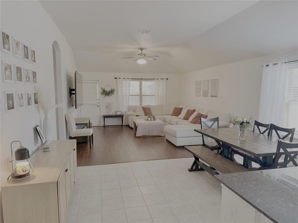 4900 Lemon Grove Drive Property Photo 5