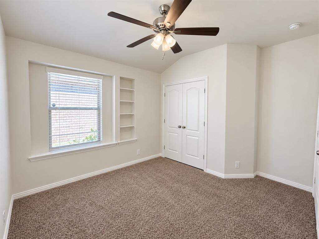 4900 Lemon Grove Drive Property Photo 8