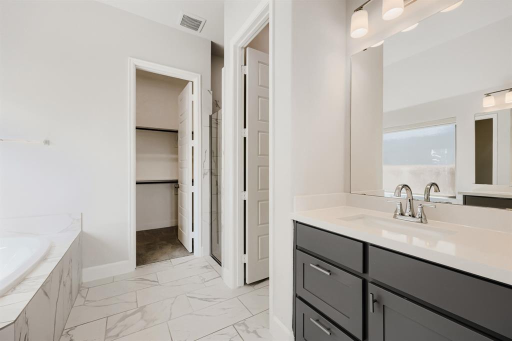 1505 Misty Pasture Way Property Photo 15