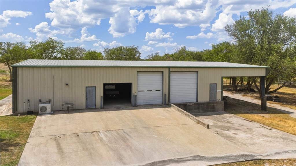 11918 Riek Road ! Property Photo 5