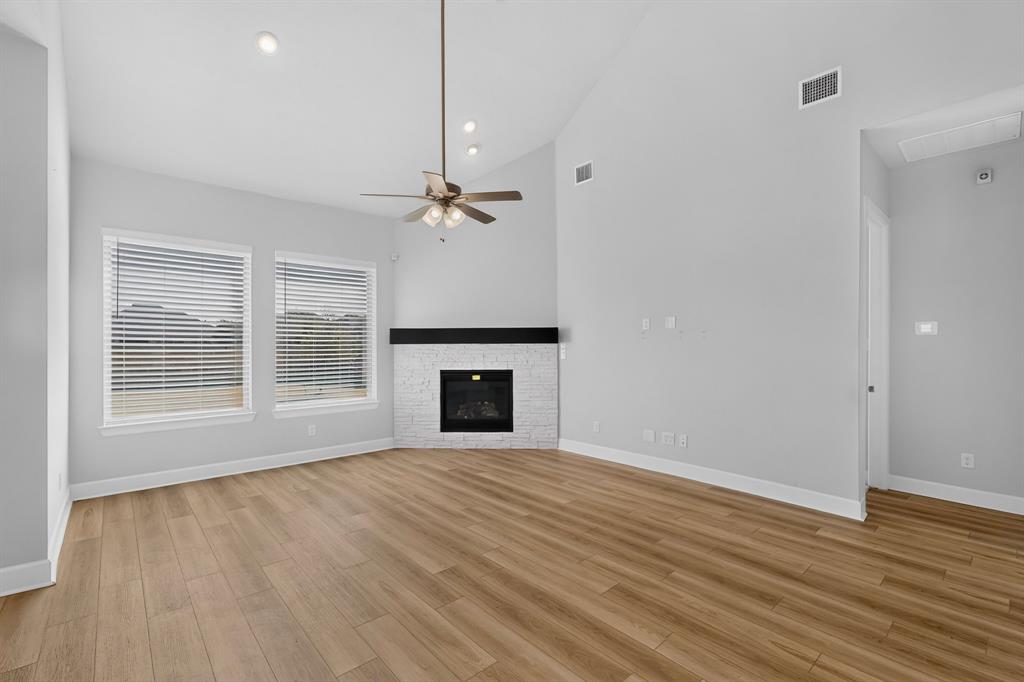 1600 Trellis Drive Property Photo 3