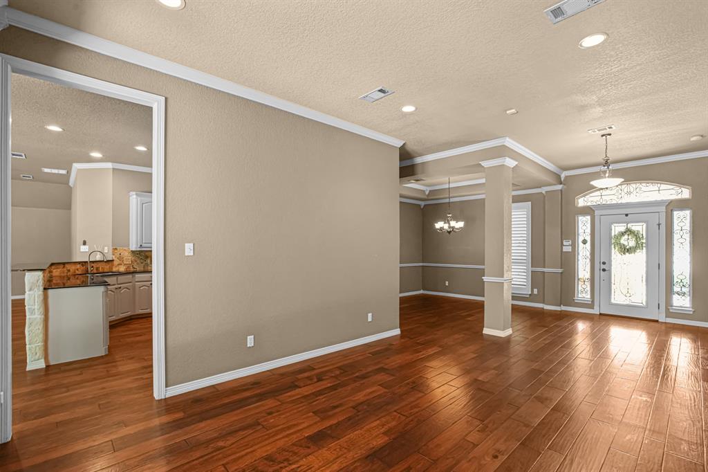 3122 Oakview Drive Property Photo 3