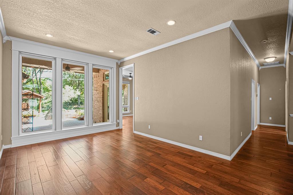 3122 Oakview Drive Property Photo 6