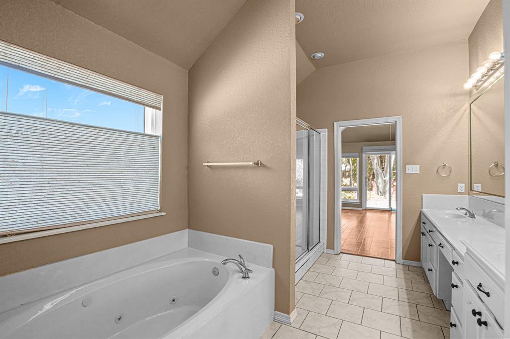 3122 Oakview Drive Property Photo 19