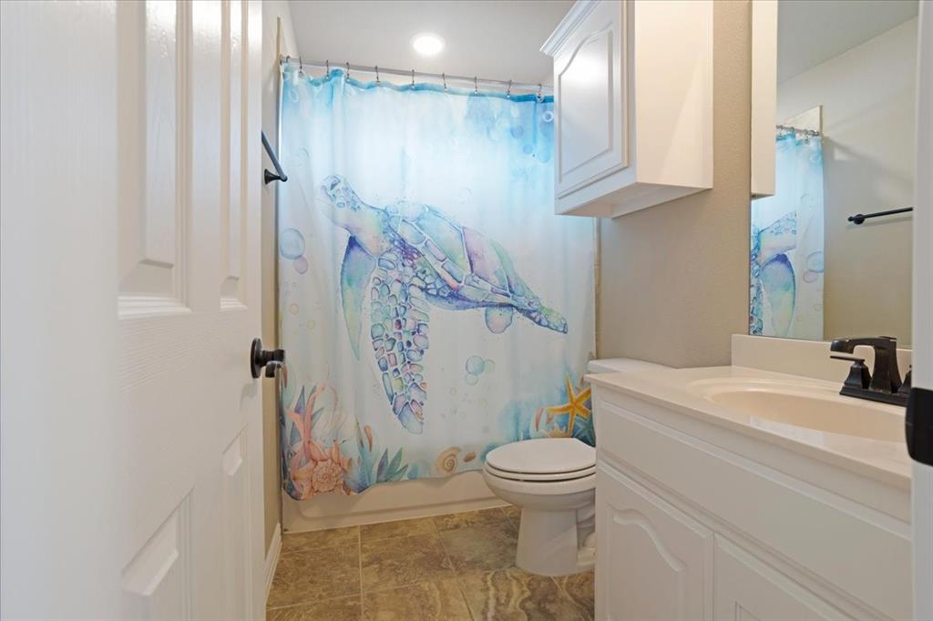 319 Westphalian Drive Property Photo 12