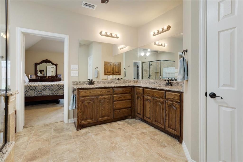 319 Westphalian Drive Property Photo 17