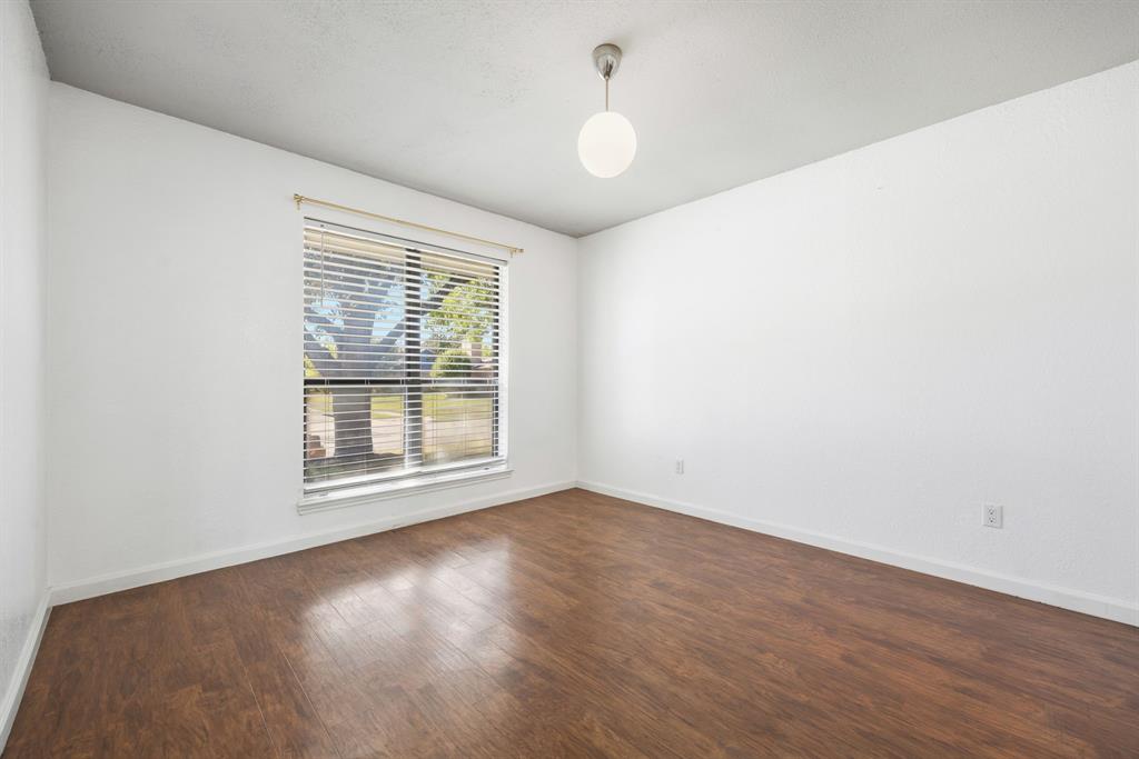 2417 Idlewood Drive Property Photo 22
