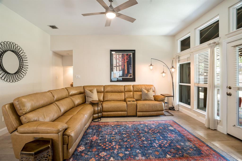 11100 New Orleans Drive Property Photo 13