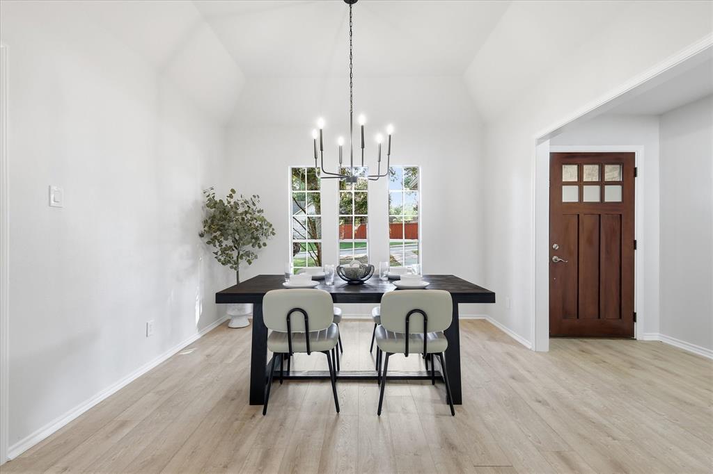 1614 Crested Butte Drive Property Photo 1
