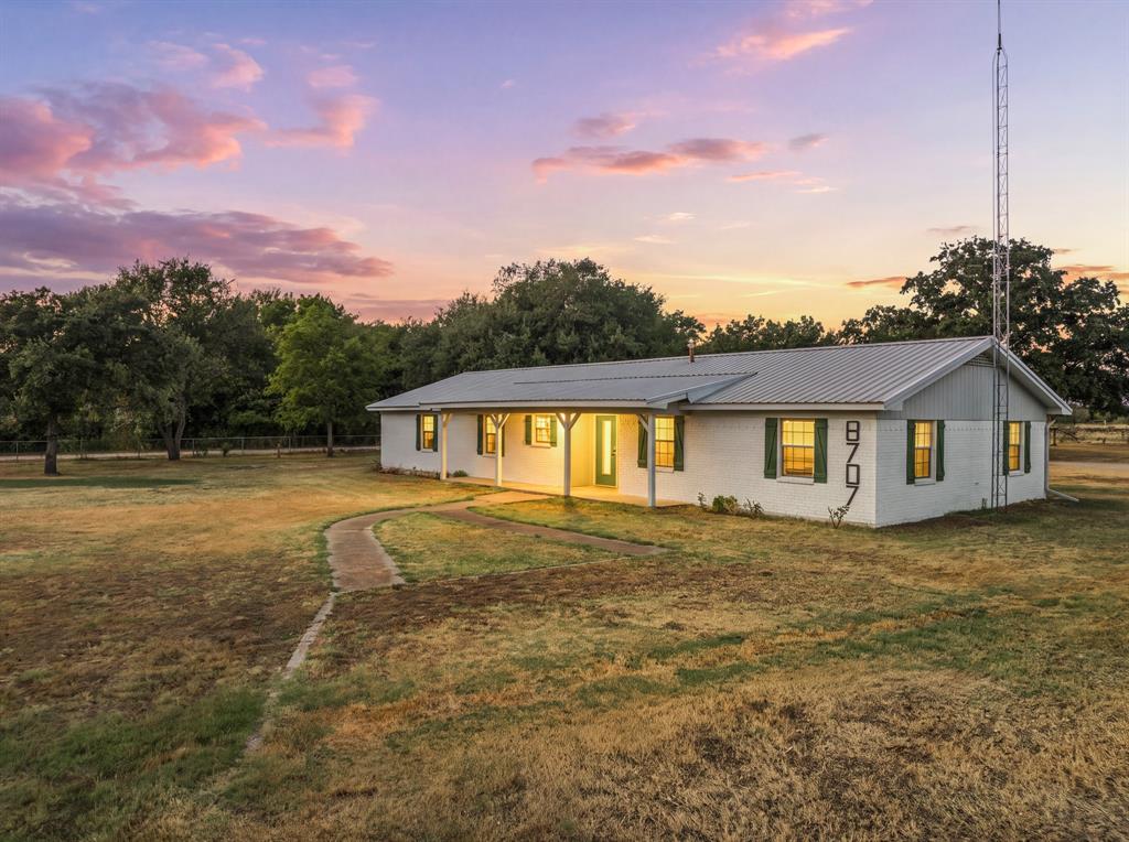8707 E Highway 6 Property Photo 2