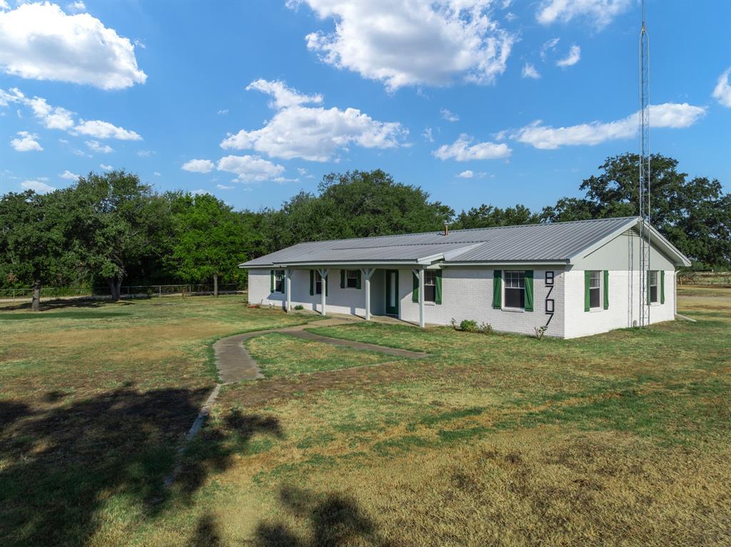 8707 E Highway 6 Property Photo 3