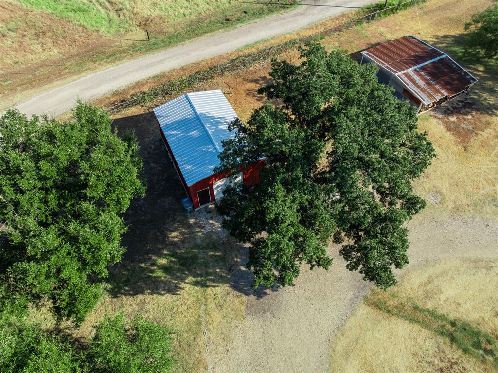 8707 E Highway 6 Property Photo 37