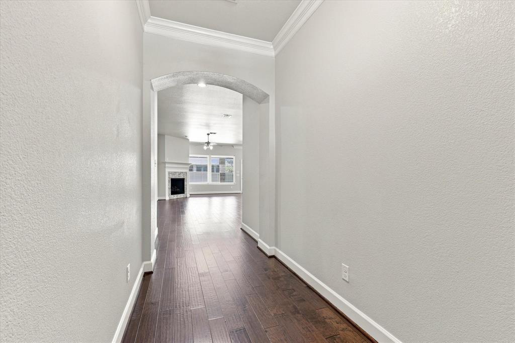 1209 9th Street Property Photo 2