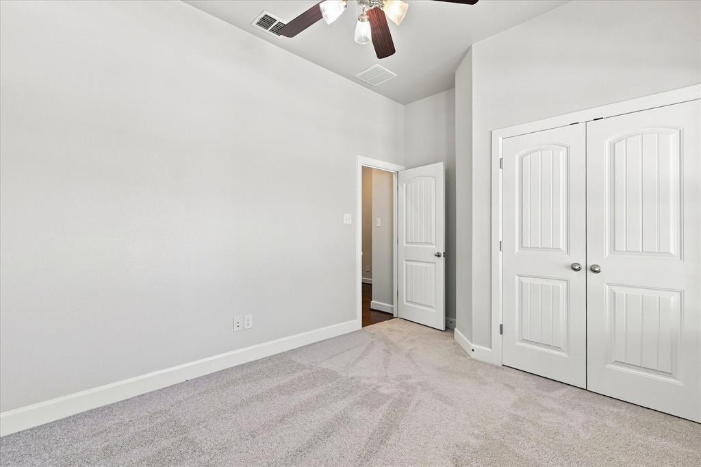 1209 9th Street Property Photo 5