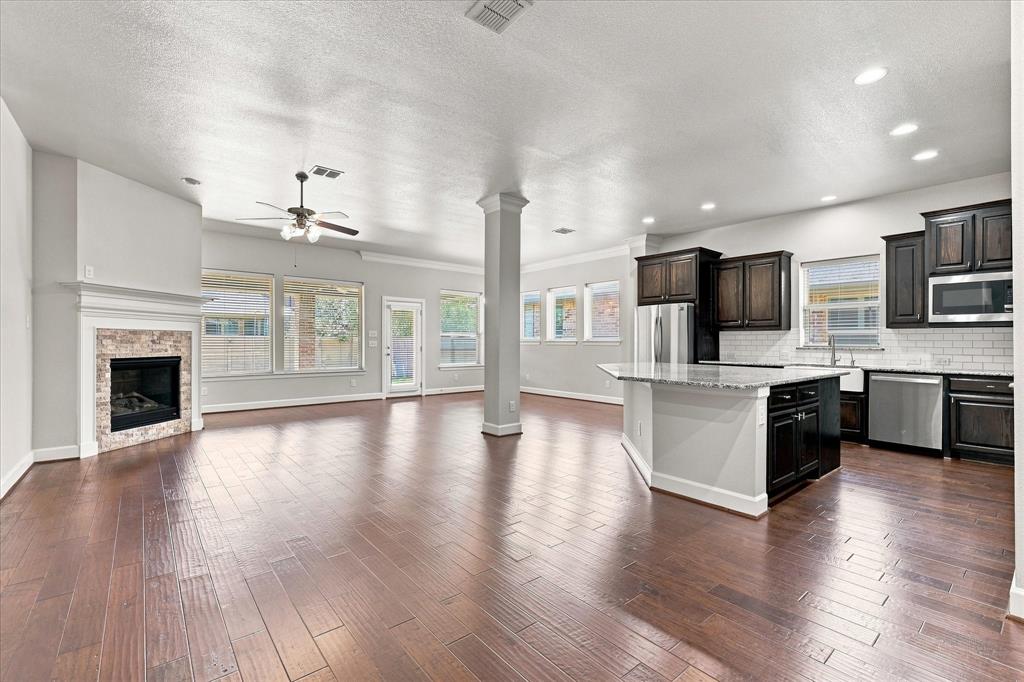 1209 9th Street Property Photo 8