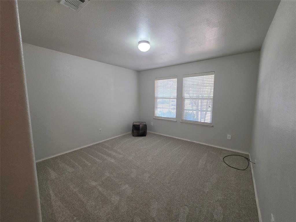 6012 Fantail Drive Property Photo 15