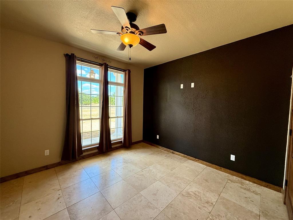 3519 Longhorn Lane Property Photo 14