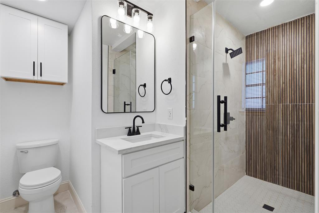 7024 Payte Lane Property Photo 1