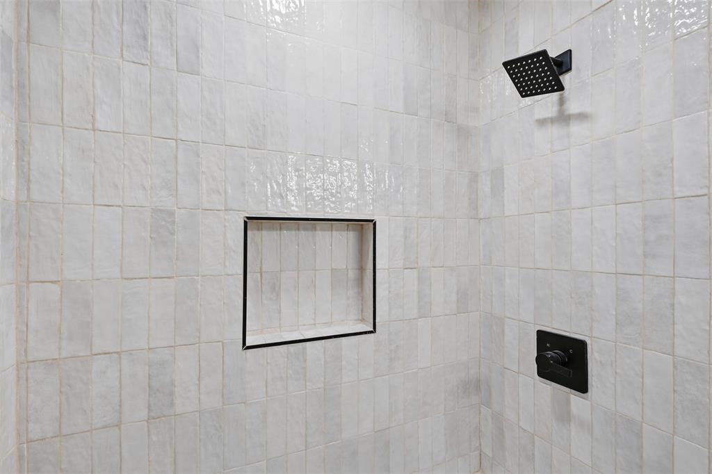 7024 Payte Lane Property Photo 13