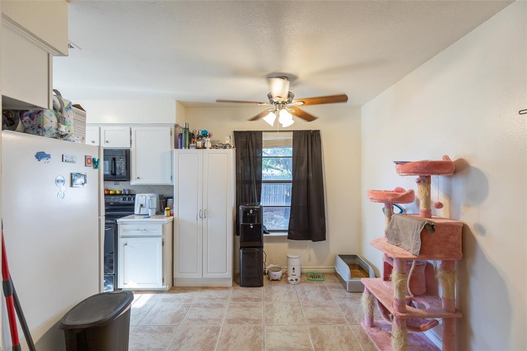 3801 Kellye Court Property Photo 9