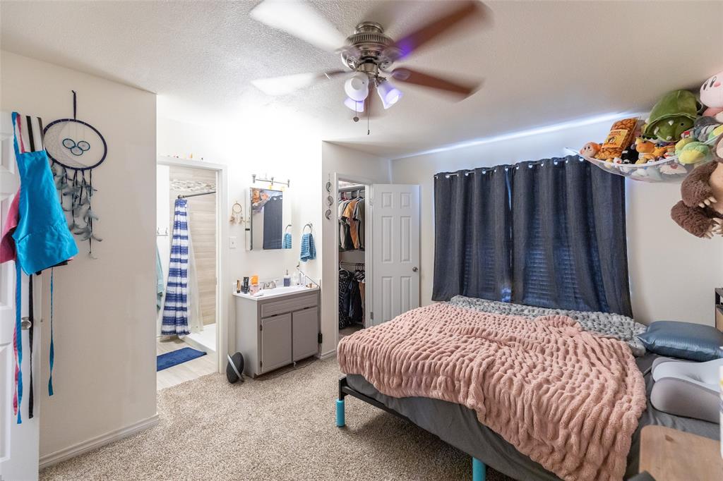 3801 Kellye Court Property Photo 12