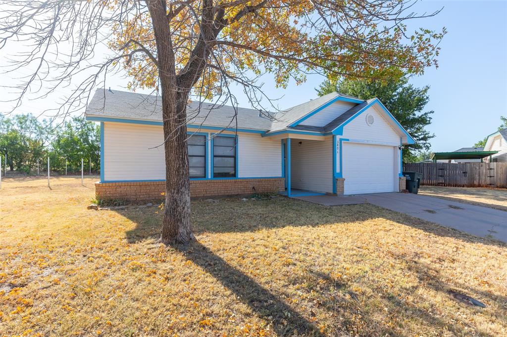 3801 Kellye Court Property Photo 27