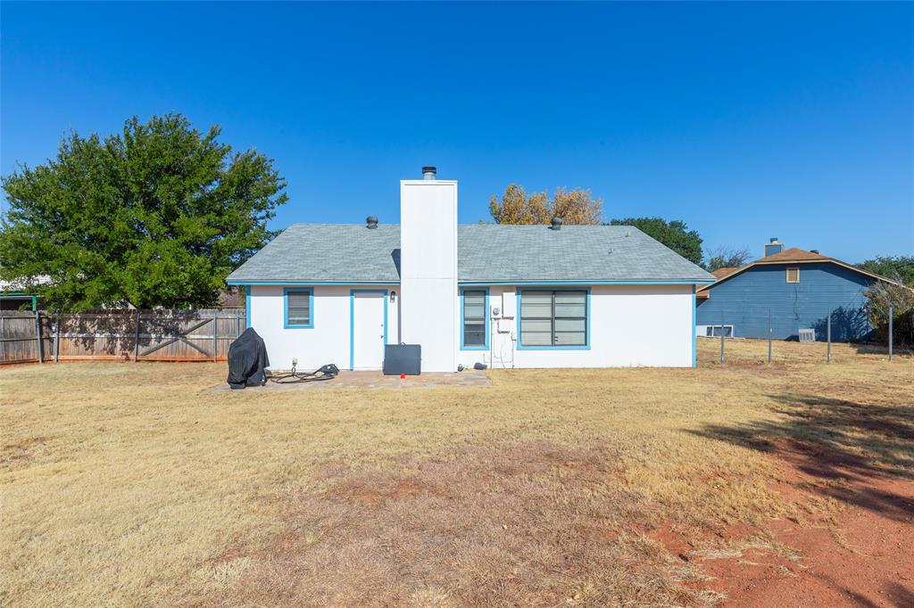 3801 Kellye Court Property Photo 28