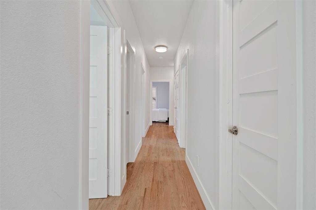 10827 Wallbrook Drive Property Photo 15