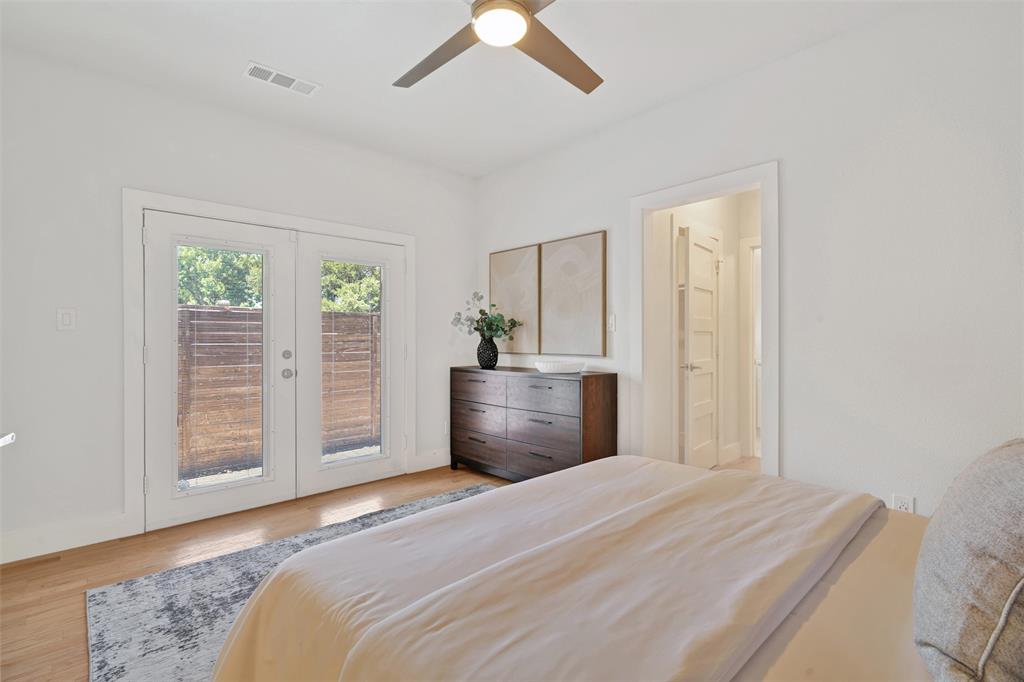 10827 Wallbrook Drive Property Photo 17