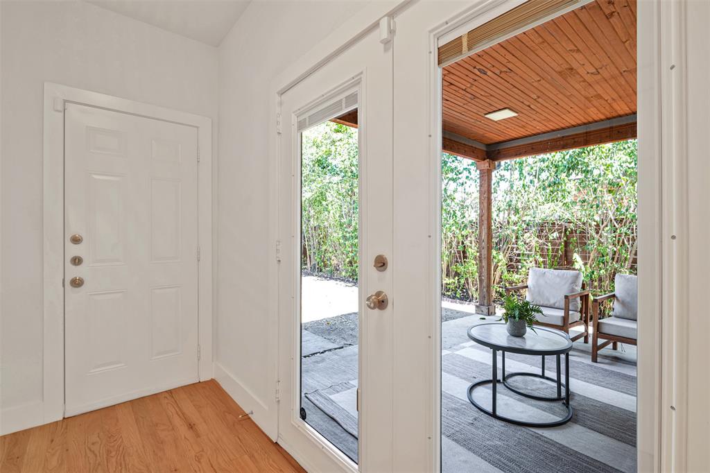 10827 Wallbrook Drive Property Photo 25