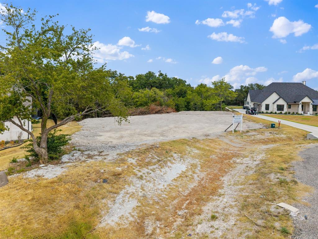 217 Avery Lane Property Photo 2