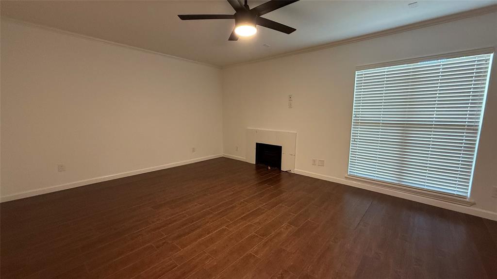 9432 Timberleaf Drive Property Photo 7