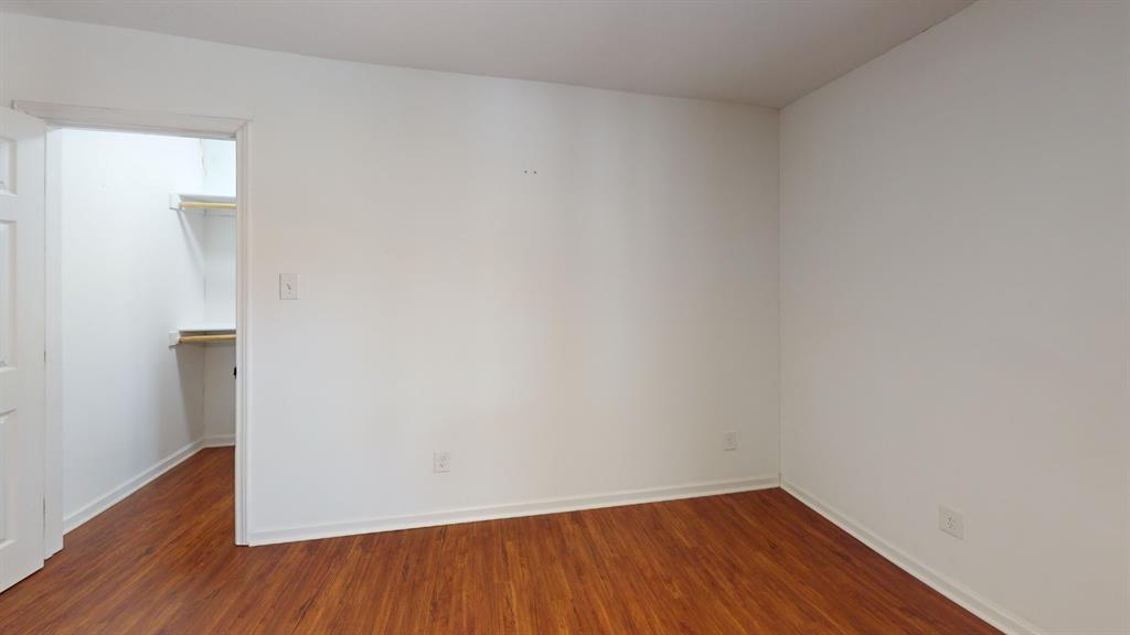 9432 Timberleaf Drive Property Photo 16