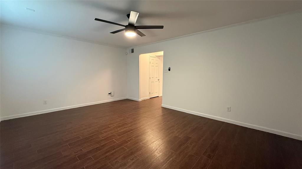 9432 Timberleaf Drive Property Photo 19