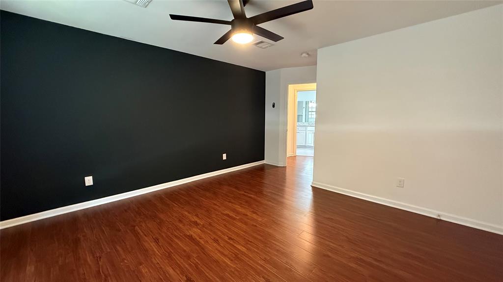 9432 Timberleaf Drive Property Photo 27
