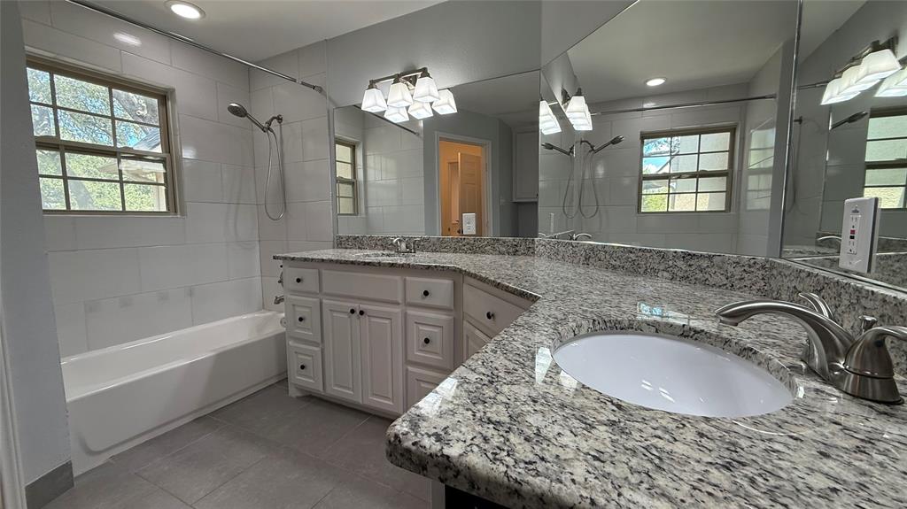 9432 Timberleaf Drive Property Photo 29