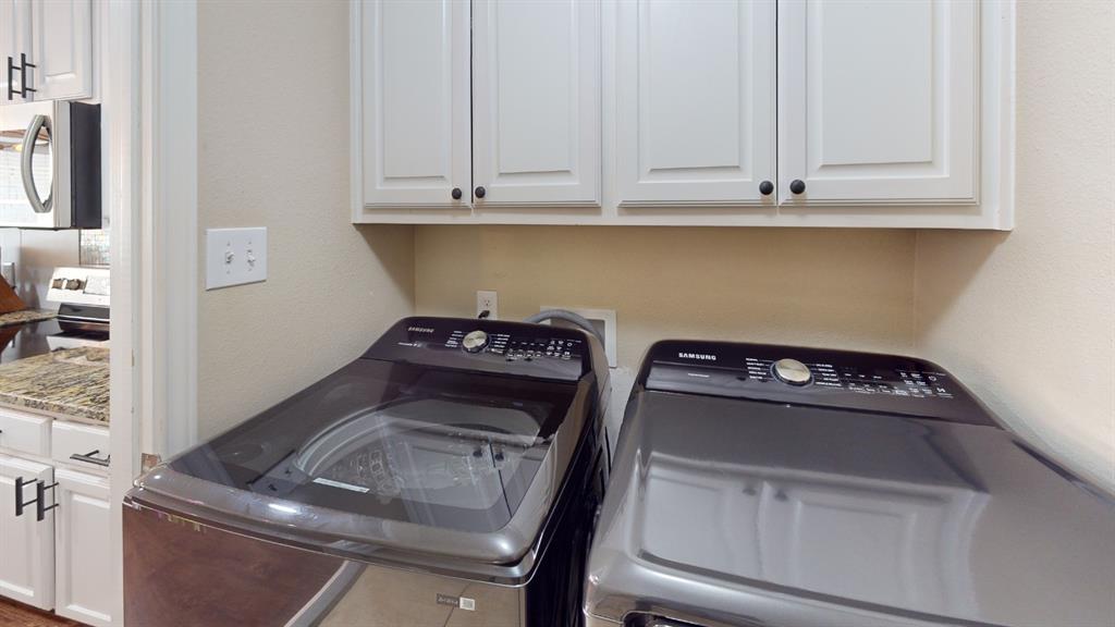 9432 Timberleaf Drive Property Photo 33